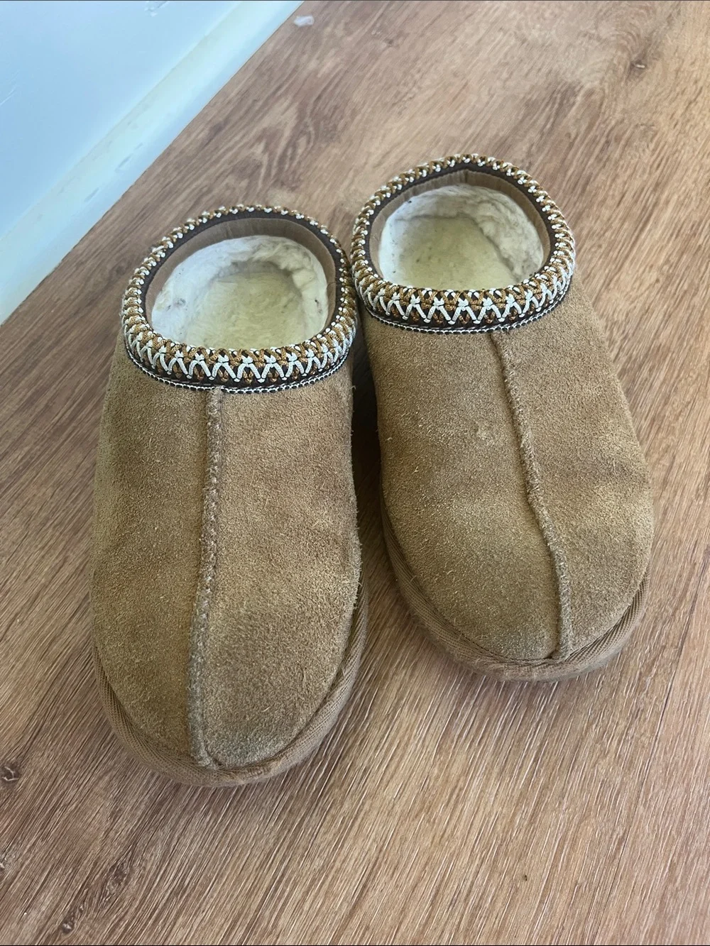 UGG kid's Chestnut Suede Shearling Mule Slippers